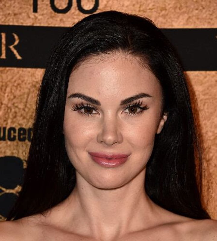 Jayde Nicole Net Worth | Celebrity Net Worth