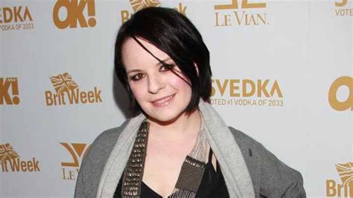 Jenna von Oy - Bio, Age, Wiki, Facts and Family