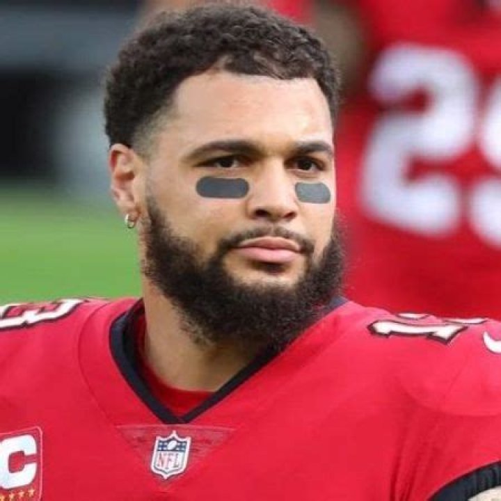Jeremiah Trotter NFL Contract and Net worth 2020 (Bio, Age, Affair, Girlfriend, Family)
