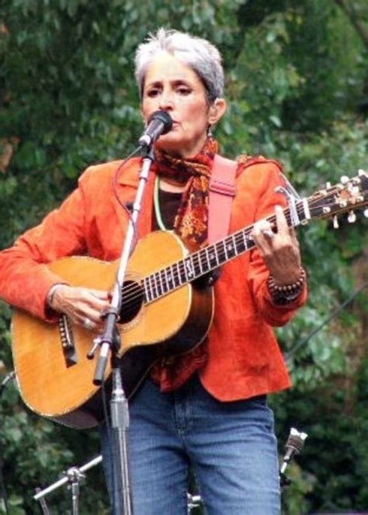 Joan Baez Height, Weight, Age, Children, Biography, Facts, Family