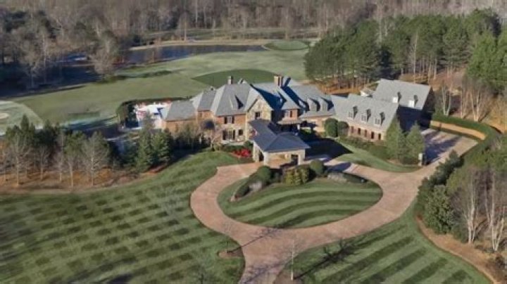 John Smoltz Selling Huge Georgia Mansion For $5.2 Million