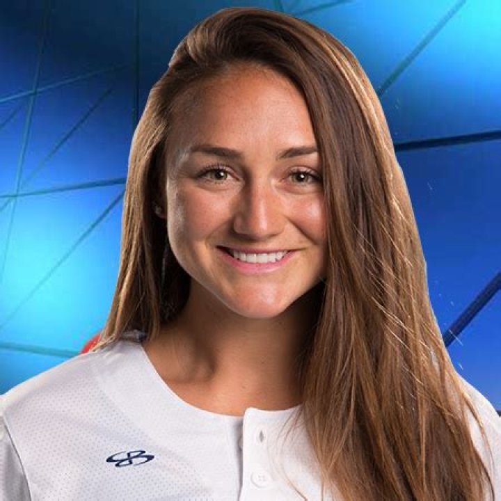 Jolene Henderson Biography- Softball player, Salary, Earnings, Married, Relationship, Affair, Age, Height, Boyfriend, family, Nationality