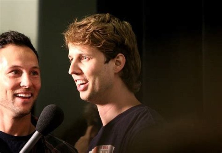 Jon Heder Height, Weight, Age, Spouse, Family, Facts, Biography