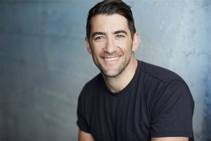 Jonathan Togo Height, Weight, Age, Spouse, Family, Facts, Biography