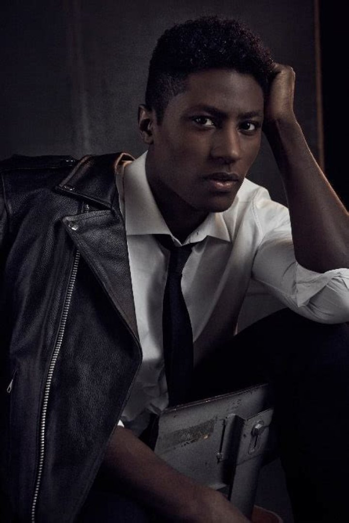 Joseph David-Jones Height, Weight, Age, Girlfriend, Biography, Facts