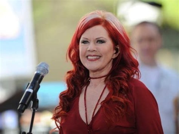 Kate Pierson Net Worth | Celebrity Net Worth