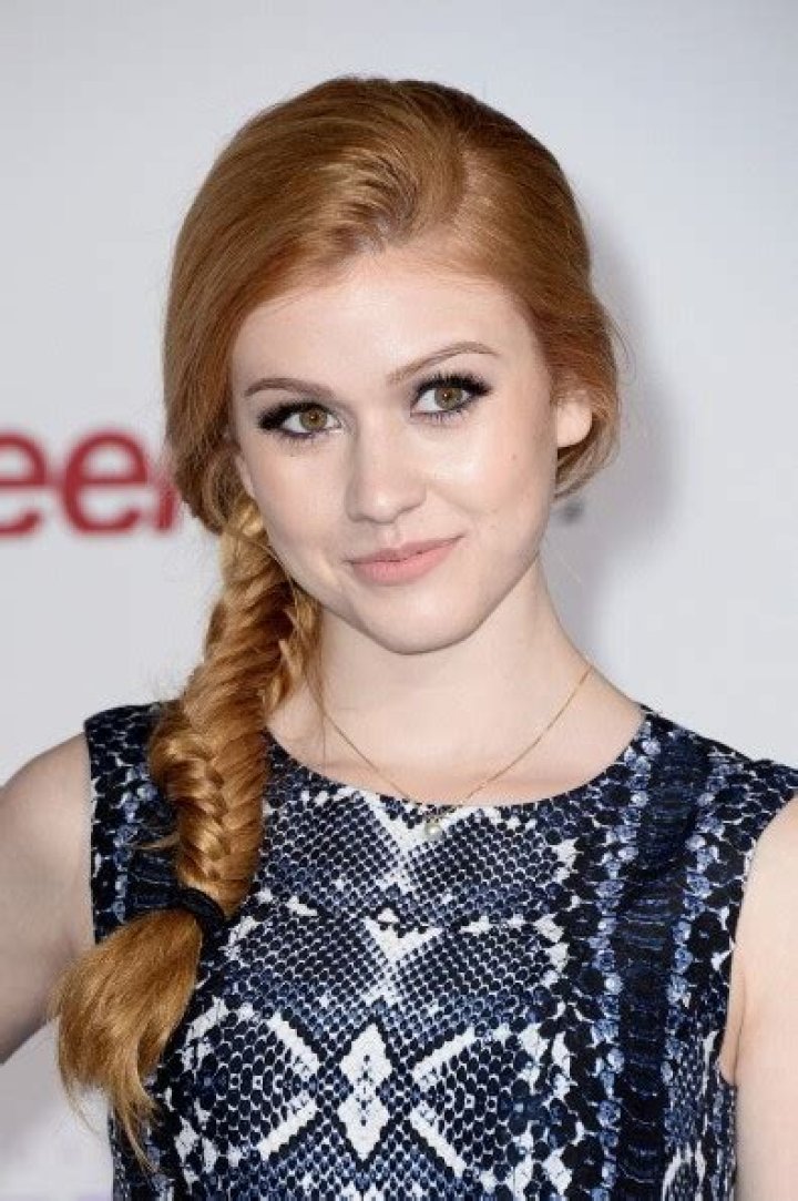 Katherine McNamara Net Worth | Celebrity Net Worth