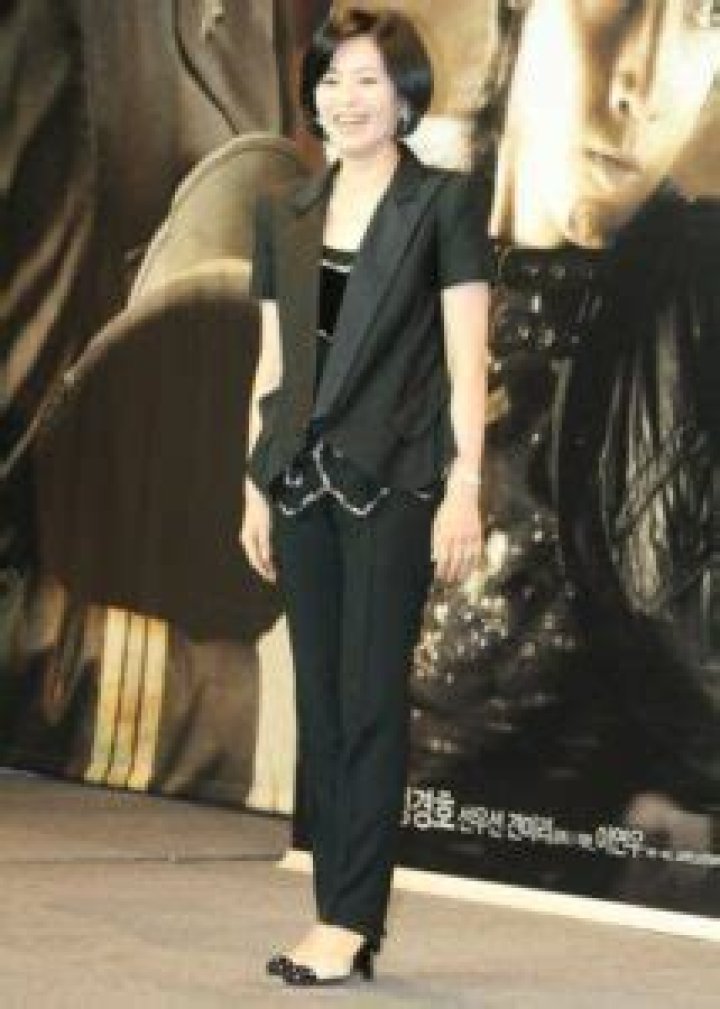 Kyeon Mi-ri Height, Weight, Age, Spouse, Children, Facts, Biography