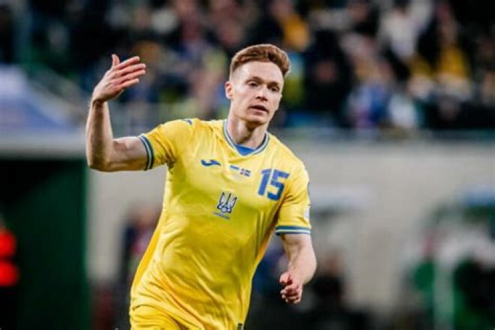 Kyiv's Viktor Tsygankov's Biography (Age, Height, Family, Girlfriend, Career, Net Worth)