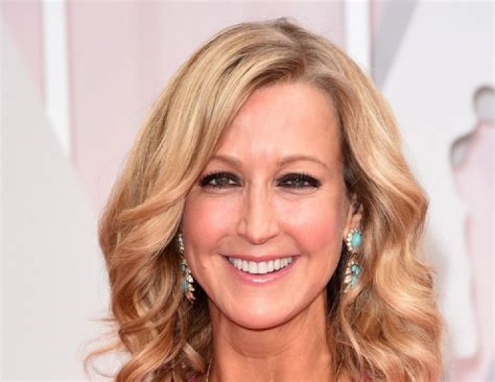 Lara Spencer Net Worth | Celebrity Net Worth