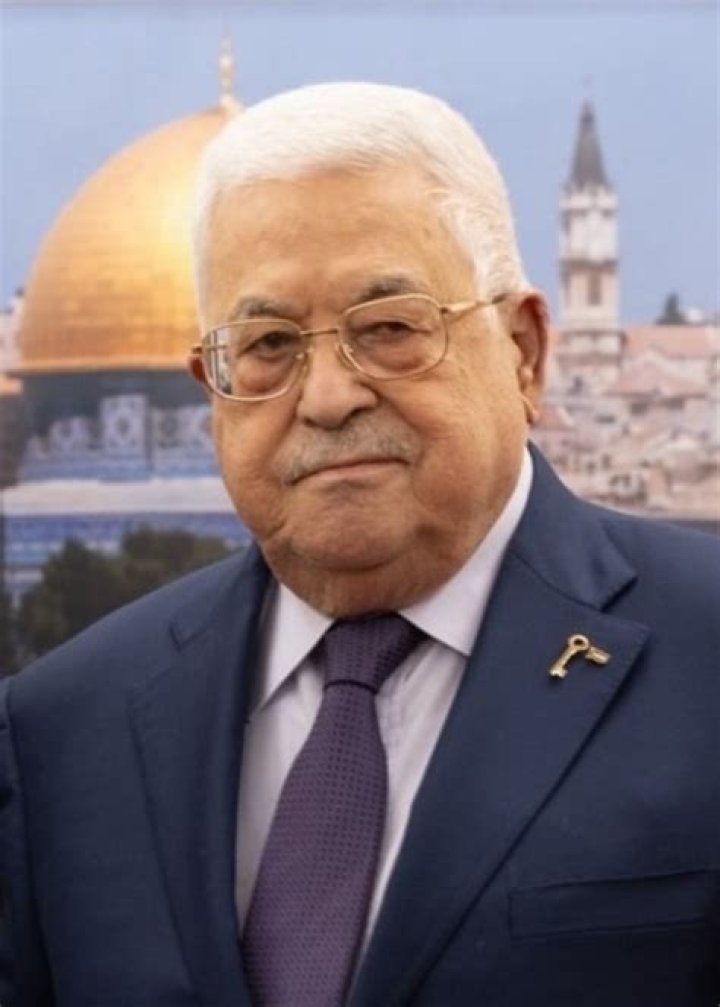 Mahmoud Abbas Height, Weight, Age, Wife, Biography