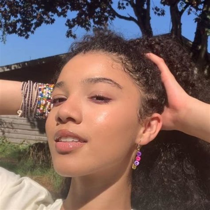 Malia Baker Height, Weight, Age, Boyfriend, Facts, Biography