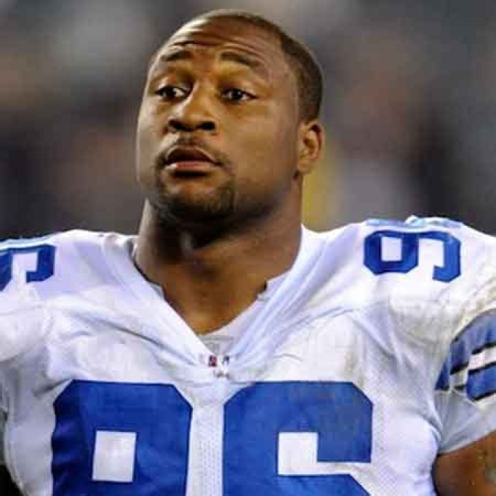 Marcus Spears Bio-salary, net worth, earnings, career, married, wife, children, relationship, age, family, affair