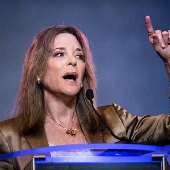 Marianne Williamson Net Worth | Celebrity Net Worth