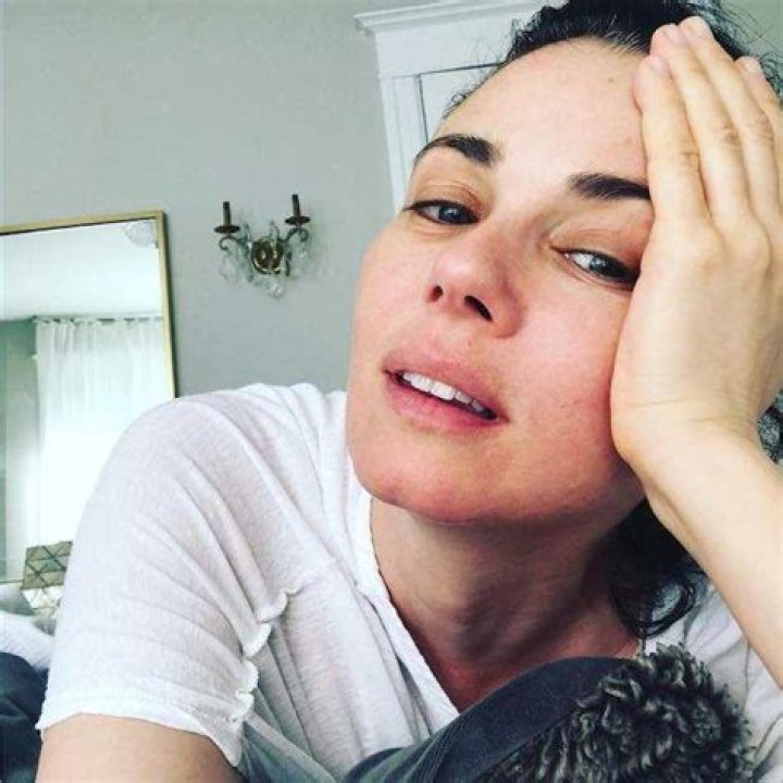 Mia Kirshner Height, Weight, Age, Boyfriend, Family, Facts, Biography