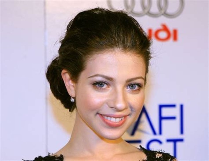 Michelle Trachtenberg Net Worth | Celebrity Net Worth