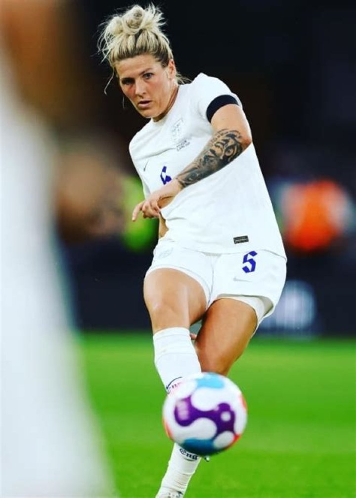 Millie Bright Height, Weight, Family, Facts, Education, Biography