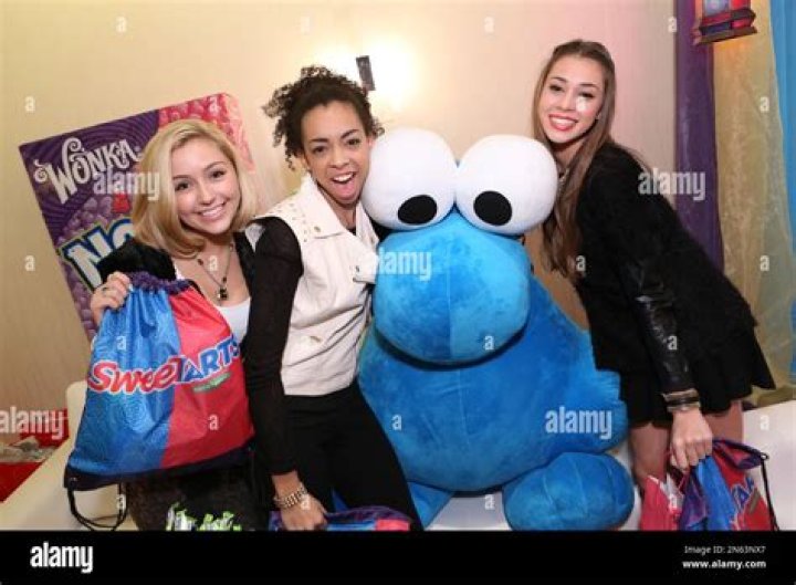 Millie Thrasher Makes Solo Debut with “Sorry” Cover – Watch Now! (@LuvAlwaysMillie) – Celeb Secrets