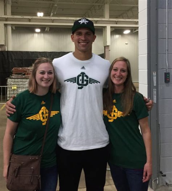 Moustapha Fall's Bio, Family, Height, Age, Salary, Net Worth, Contract, Earnings, Girlfriend and Relationship Status