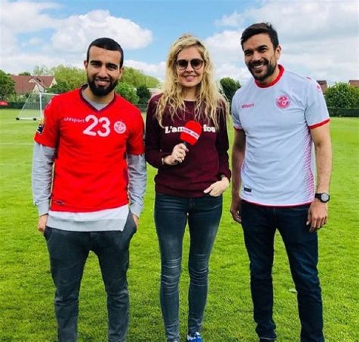 Naim Sliti | Bio, Salary, Net Worth, Instagram, Parents, Wiki, Stats, FIFA 22, Family, Girlfriend, Contract,