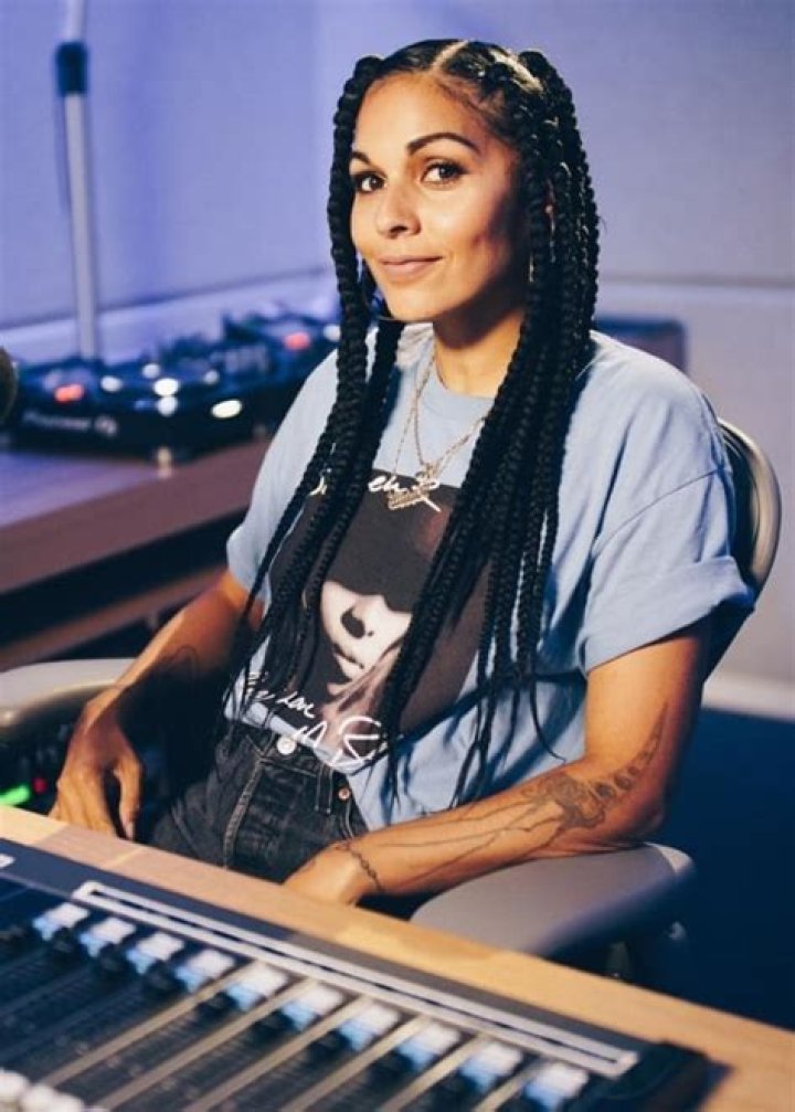 Natalie Albino Height, Weight, Age, Boyfriend, Family, Facts, Biography