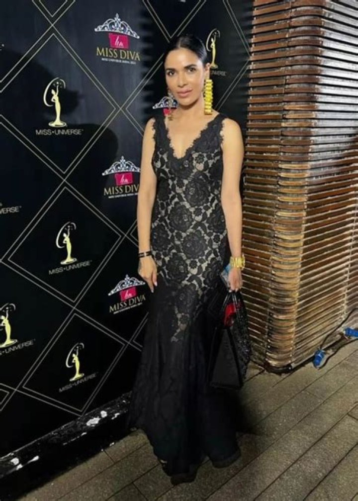 Neeru Randhawa Height, Weight, Age, Boyfriend, Facts