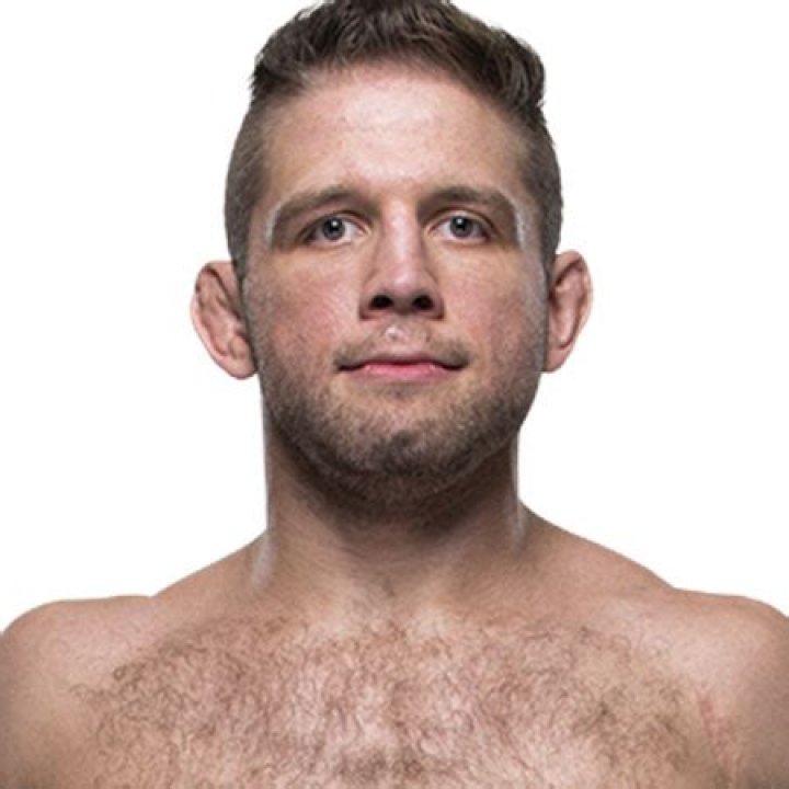 Nik Lentz UFC Earnings and Net worth; Who is he Married to? Family and Personal Life