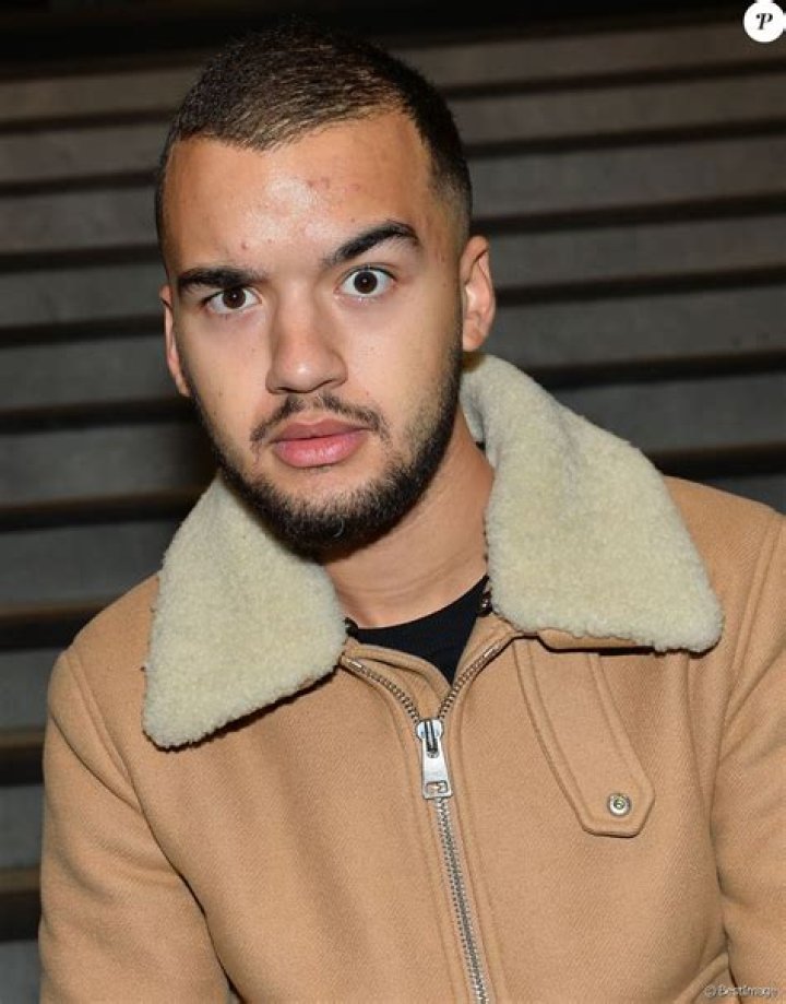 Oli White Height, Weight, Age, Body Statistics