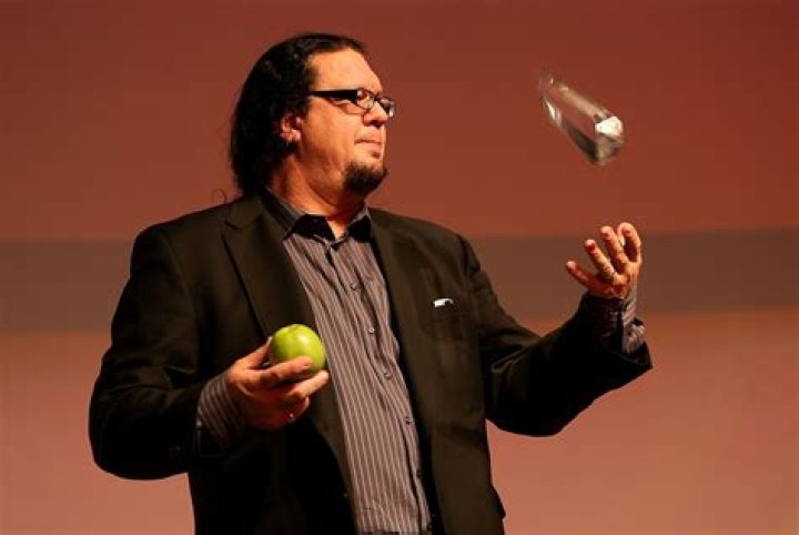 Penn Jillette Net Worth | Celebrity Net Worth