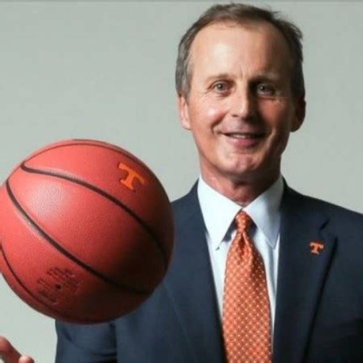 Rick Barnes Contract and Salary; Who is his Wife?