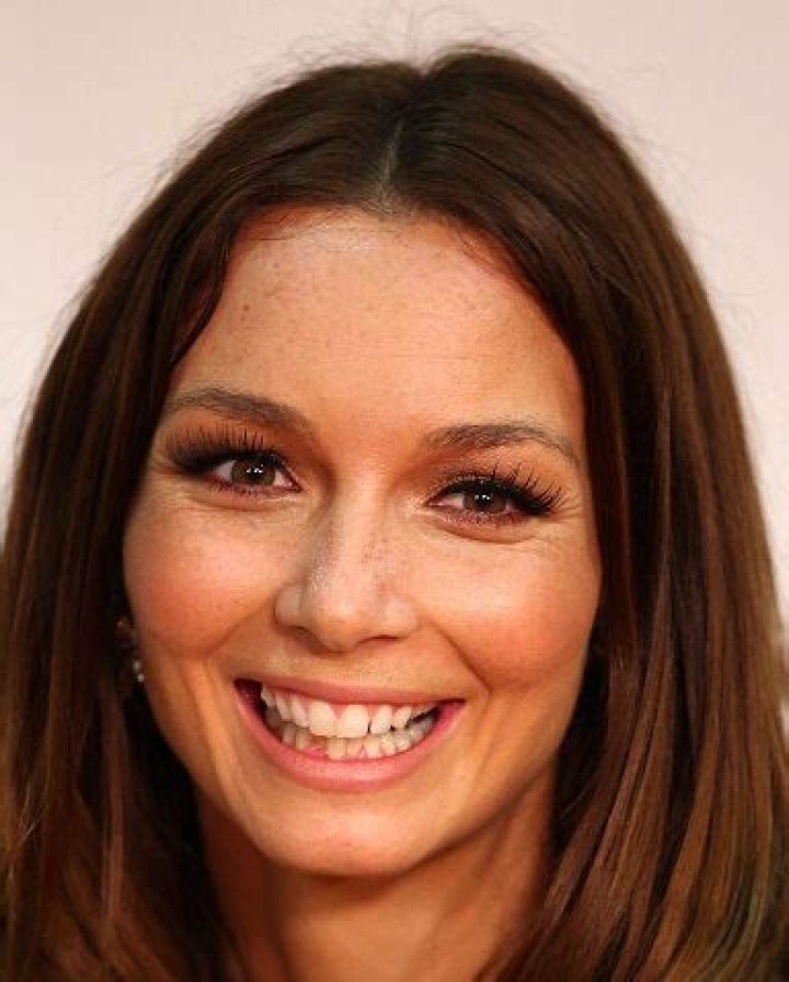 Ricki-Lee Coulter Net Worth | Celebrity Net Worth