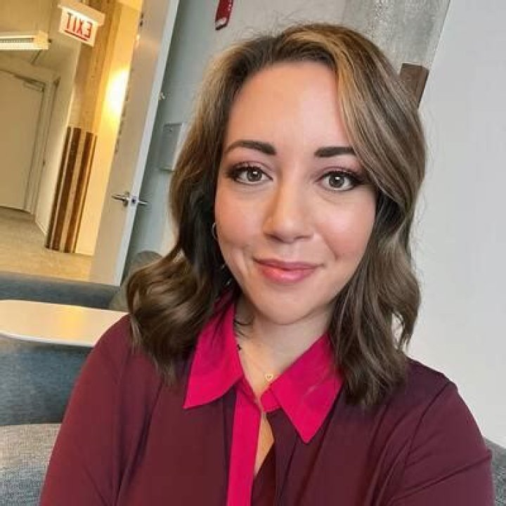 Robert Flores Bio - salary, wife, married, affair, girlfriend, net worth