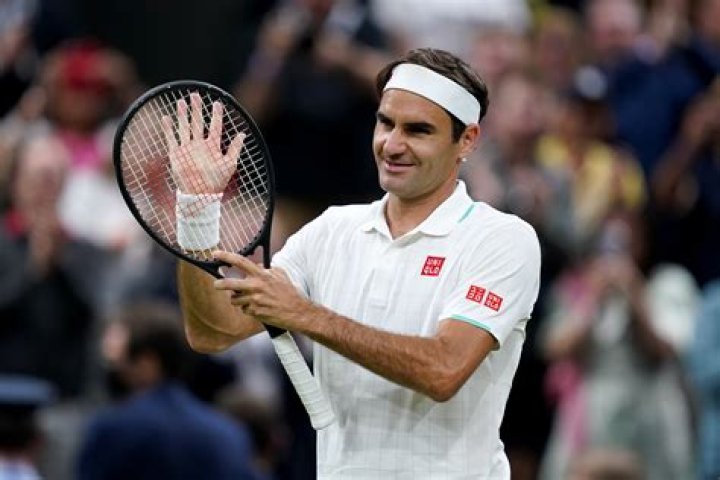 Roger Federer Is Not Going To Be A Billionaire In 2020 - That Is A Fake News Headline