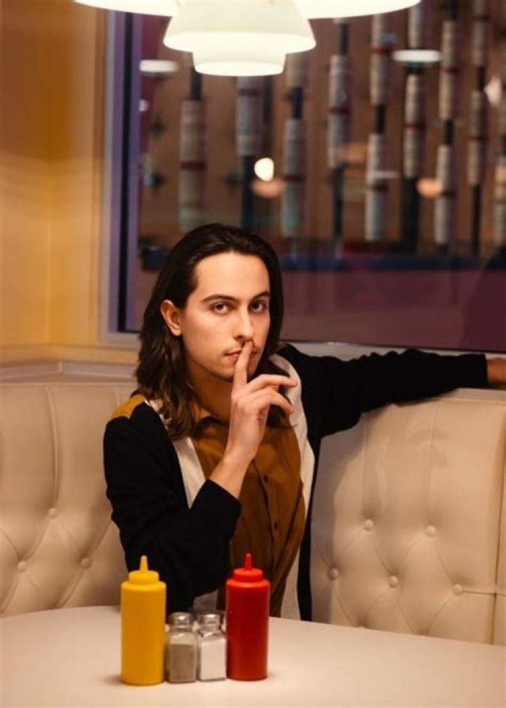 Sam Kiszka Height, Weight, Age, Girlfriend, Facts, Biography