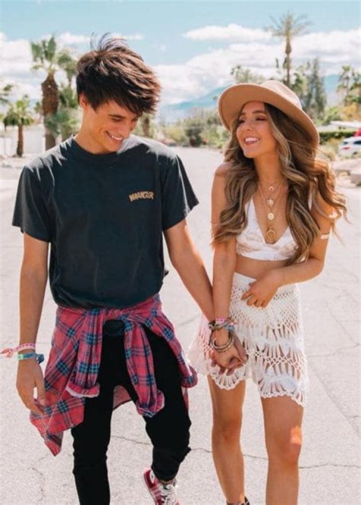 Sarah Betts Height, Weight, Age, Boyfriend, Family, Facts, Biography