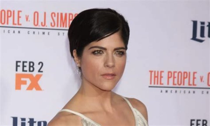 Selma Blair Just Gave an Update on Her MS Symptoms