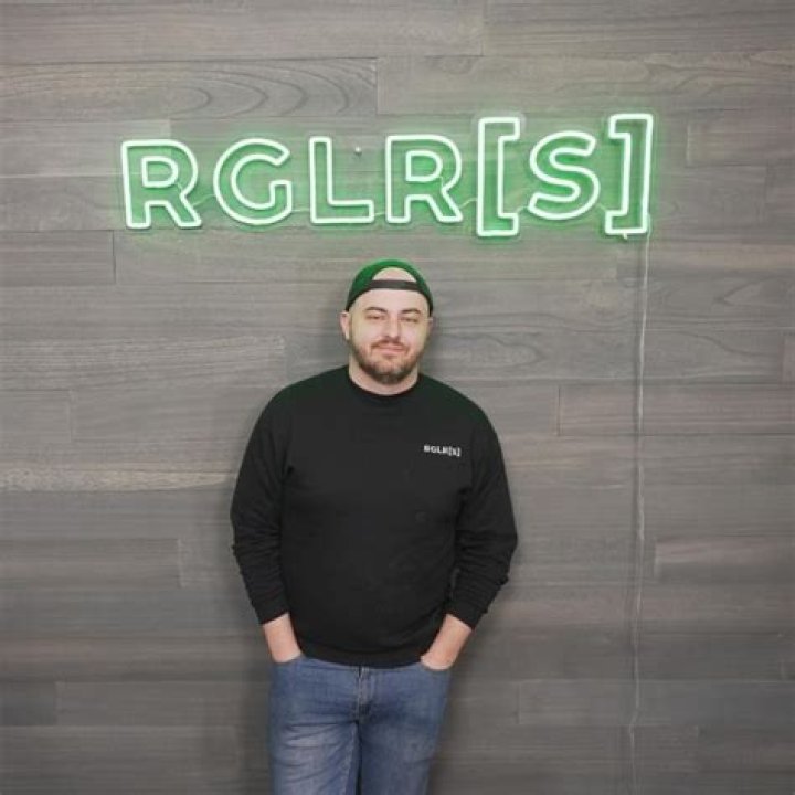 Sigils Height, Weight, Age, Real Name, Family