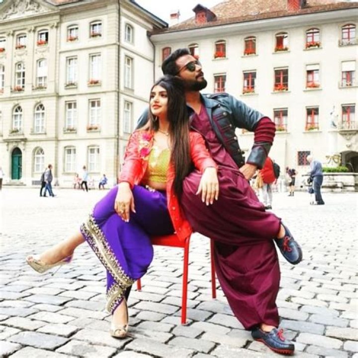 Sreeleela Height, Weight, Age, Boyfriend, Family, Facts, Biography