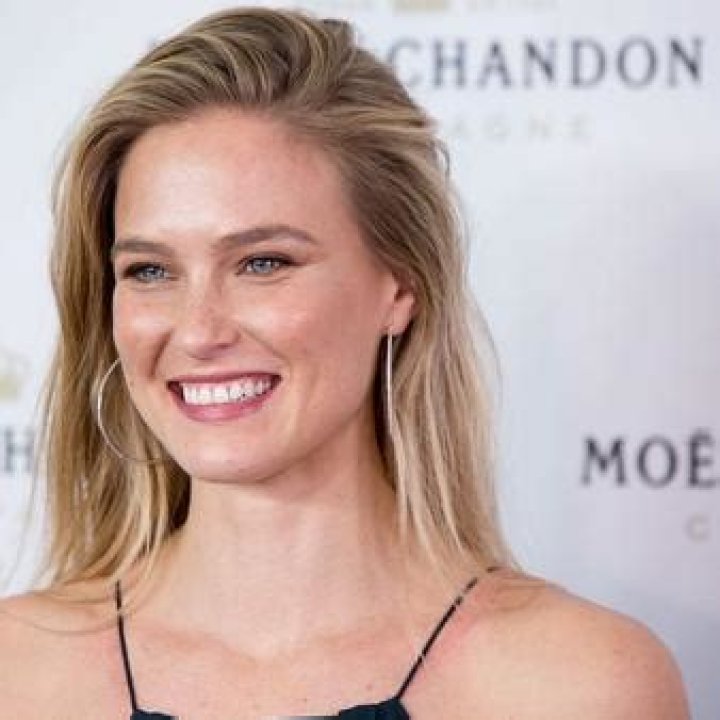 Supermodel Bar Refaeli Suspected Of Tax Evasion By Israeli Authorities