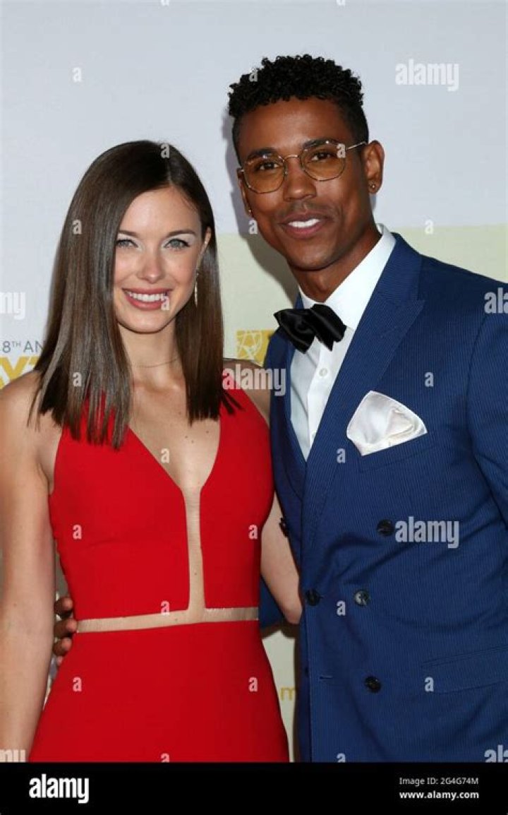 Tajh Boyd Salary and Net worth; Is Tajh Married? (Family, Education, Wife, Children, Stats, Height)