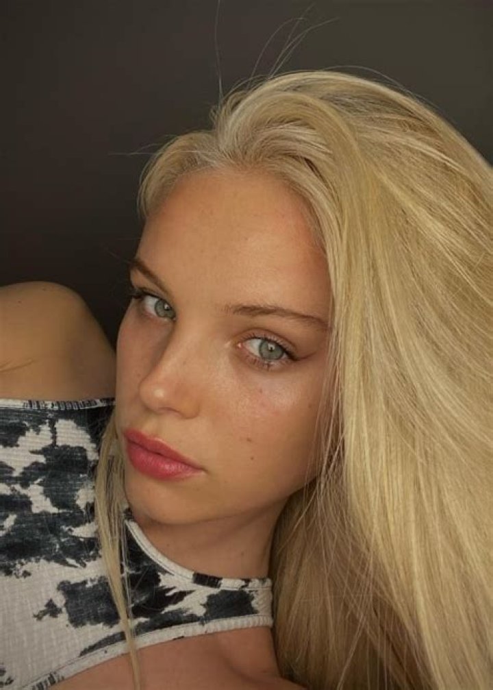 Tara Halliwell Height, Weight, Age, Body Statistics