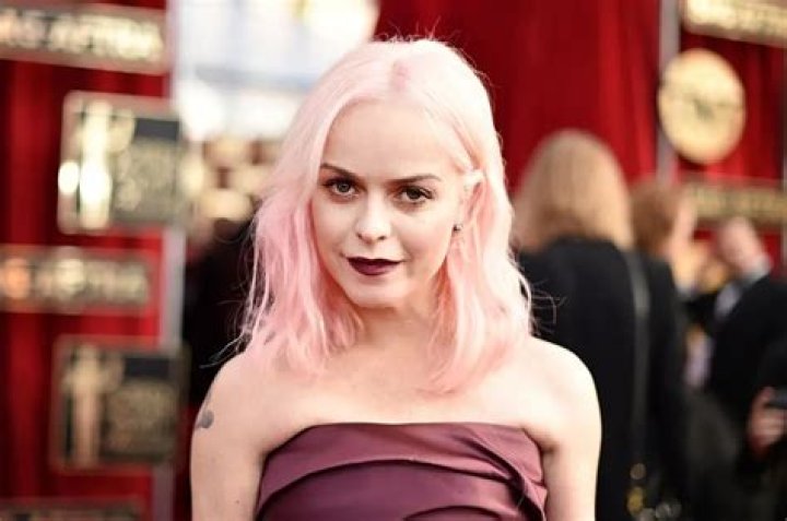 Taryn Manning Net Worth | Celebrity Net Worth