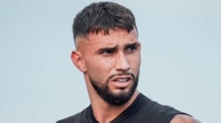 Taty Castellanos Height, Weight, Age, Facts, Family