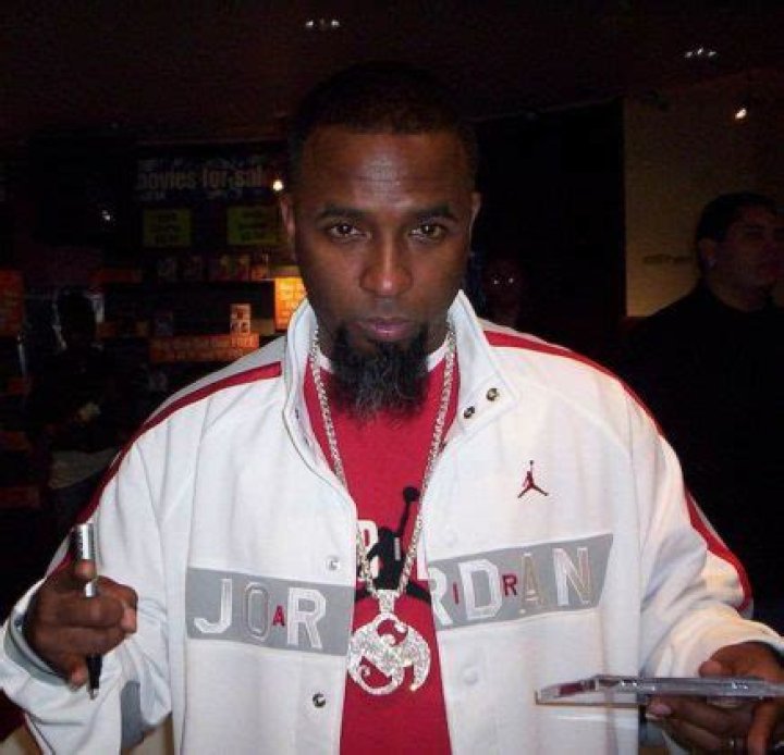 Tech N9ne Height, Weight, Age, Girlfriend, Family, Facts, Biography