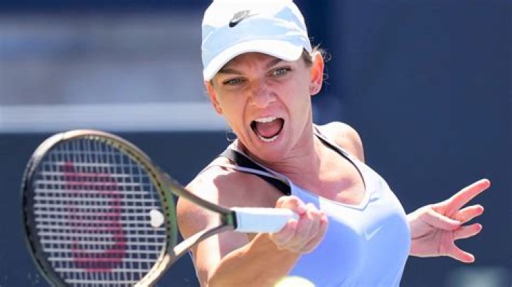 Tennis Player Simona Halep has a net worth over $14 million
