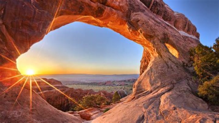 The 8 Best U.S. National Parks to Spend a Weekend In