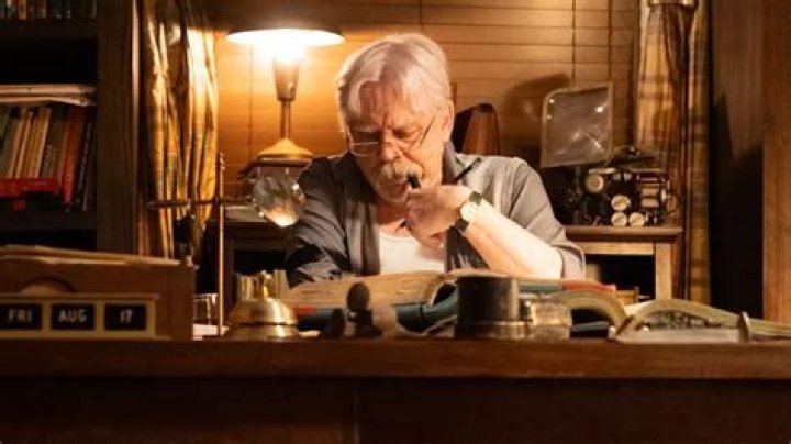 This Screenwriter's Behind-the-Scenes Mark Hamill Story Will Brighten Your Day