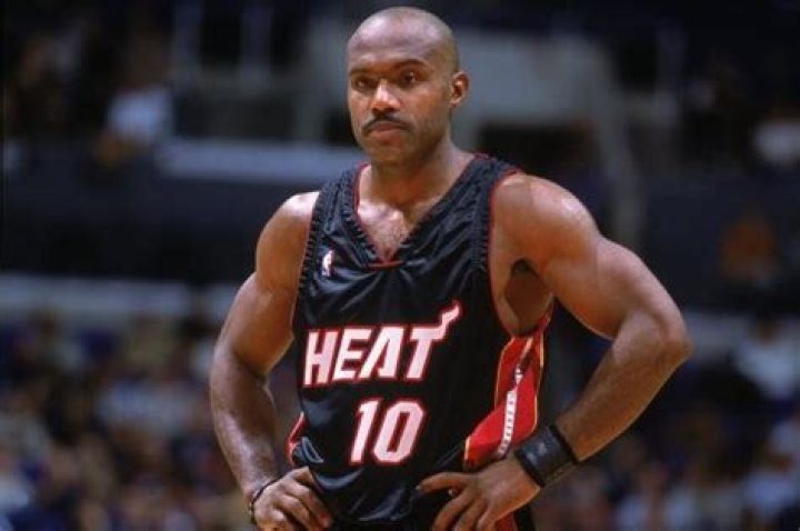 Tim Hardaway Net Worth | Celebrity Net Worth