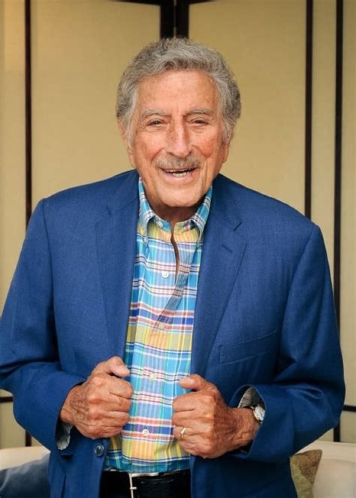 Tony Bennett Height, Weight, Family, Facts, Spouse, Education, Biography