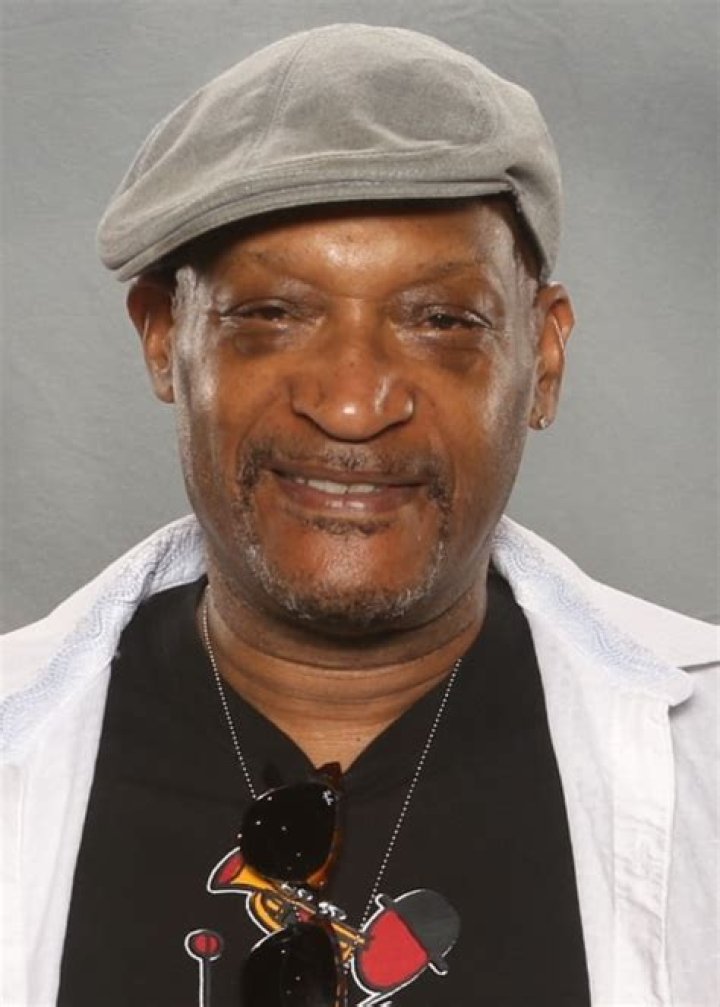 Tony Todd Height, Weight, Age, Girlfriend, Biography, Family, Facts